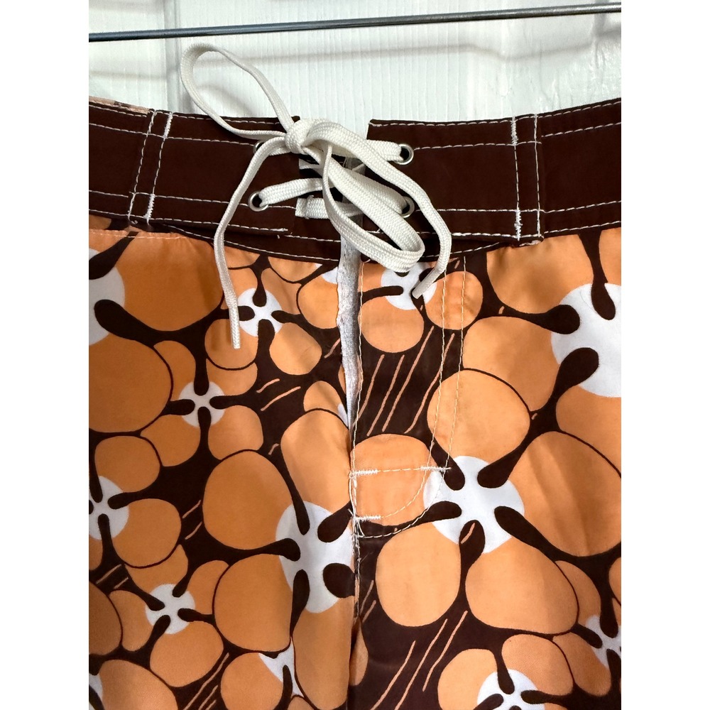 Water Girl Patagonia Board Pants Women's Orange Retro Floral
paddle boarding - Picture 2 of 6
